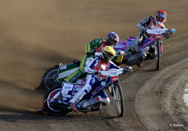 Niesamowity Łaguta (zdjęcia)