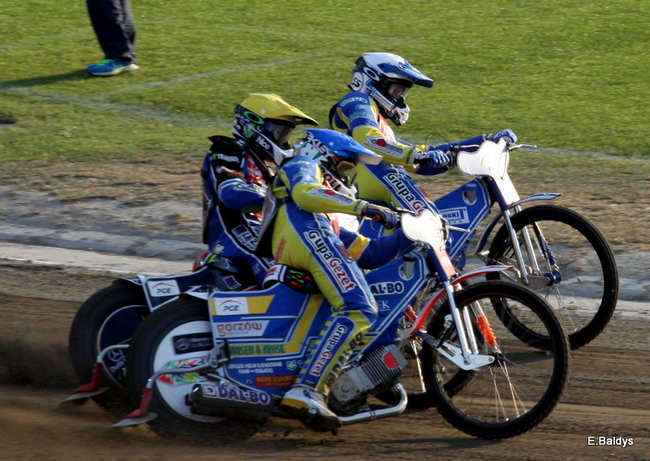 Niesamowity Łaguta (zdjęcia)