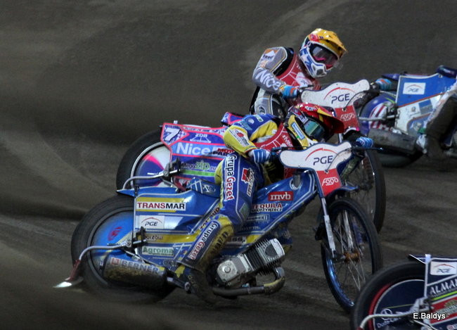 Niesamowity Łaguta (zdjęcia)