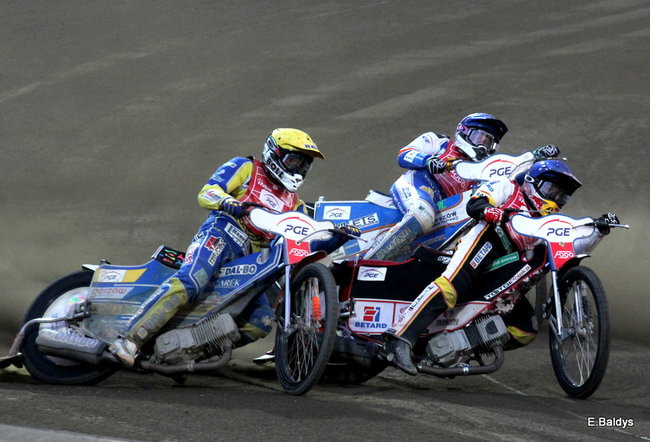 Niesamowity Łaguta (zdjęcia)