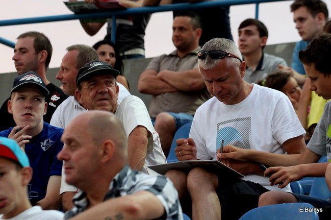 Niesamowity Łaguta (zdjęcia)