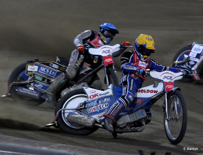 Niesamowity Łaguta (zdjęcia)