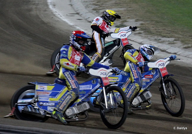 Niesamowity Łaguta (zdjęcia)