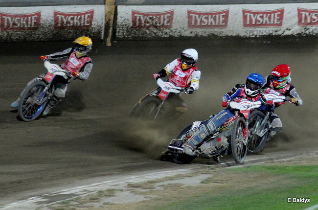 Niesamowity Łaguta (zdjęcia)