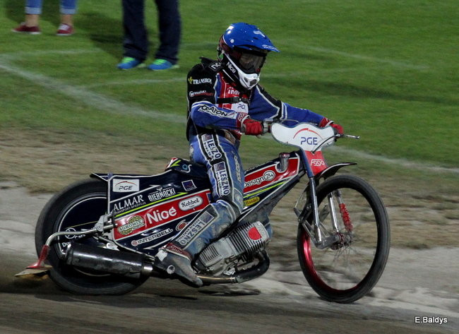 Niesamowity Łaguta (zdjęcia)