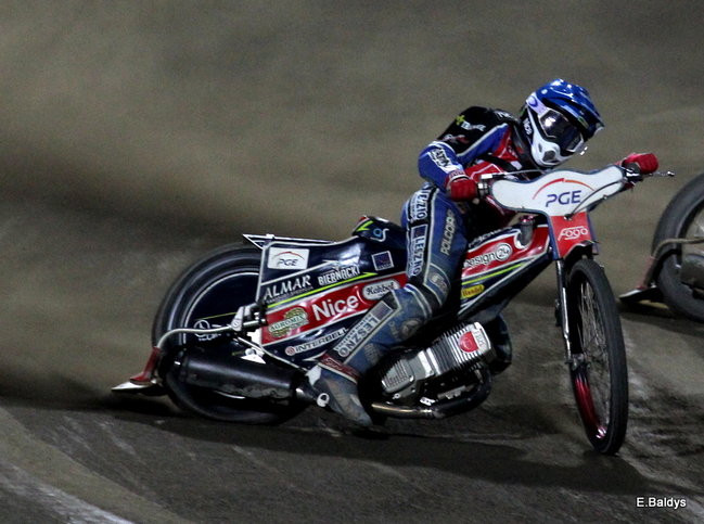 Niesamowity Łaguta (zdjęcia)