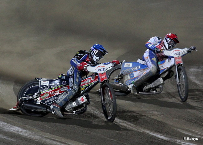 Niesamowity Łaguta (zdjęcia)