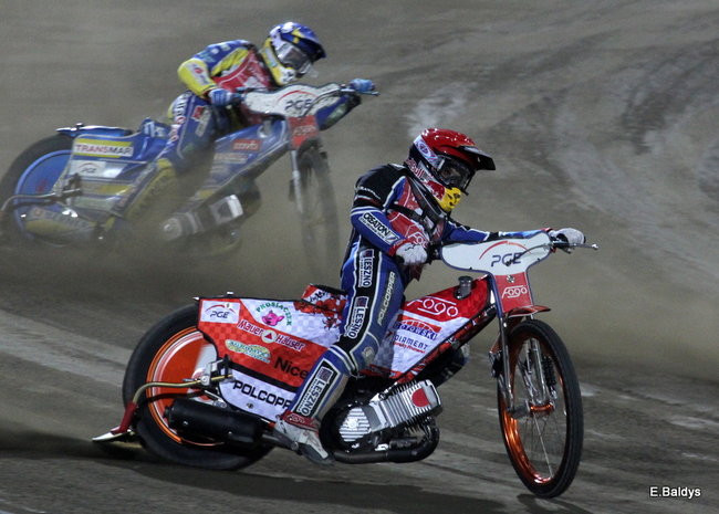 Niesamowity Łaguta (zdjęcia)