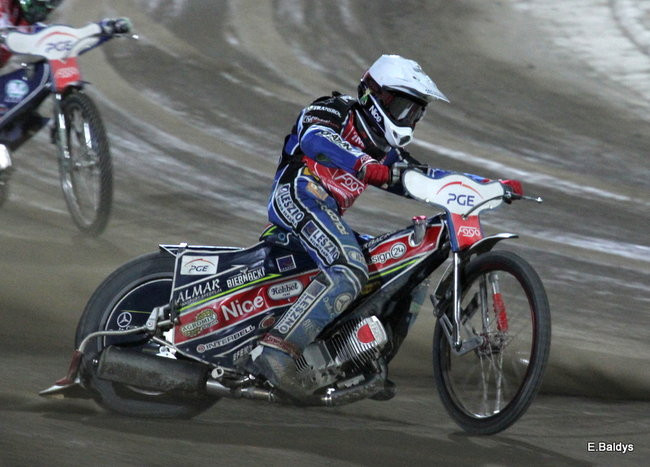 Niesamowity Łaguta (zdjęcia)