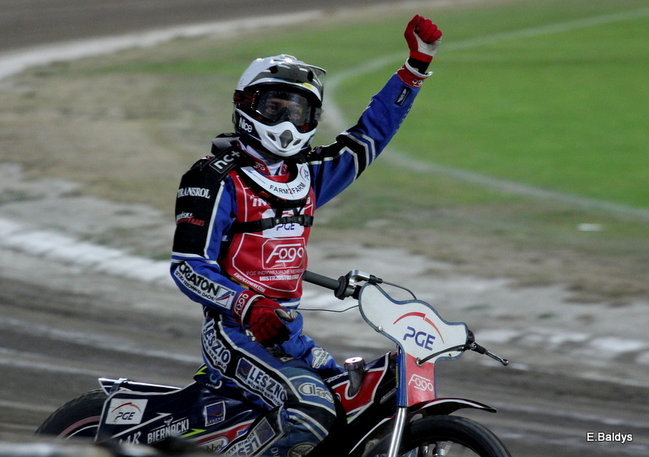 Niesamowity Łaguta (zdjęcia)