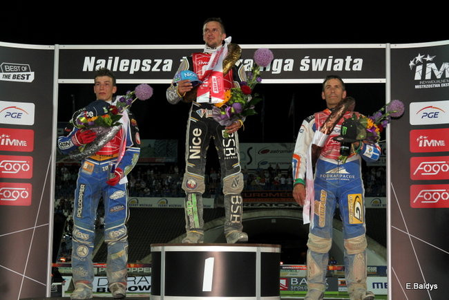 Niesamowity Łaguta (zdjęcia)