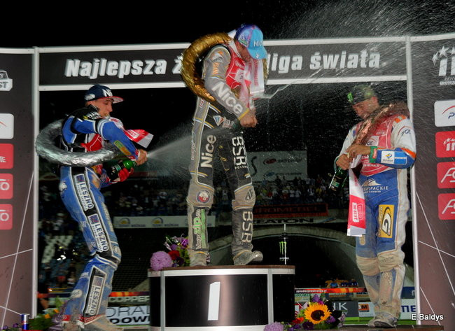 Niesamowity Łaguta (zdjęcia)