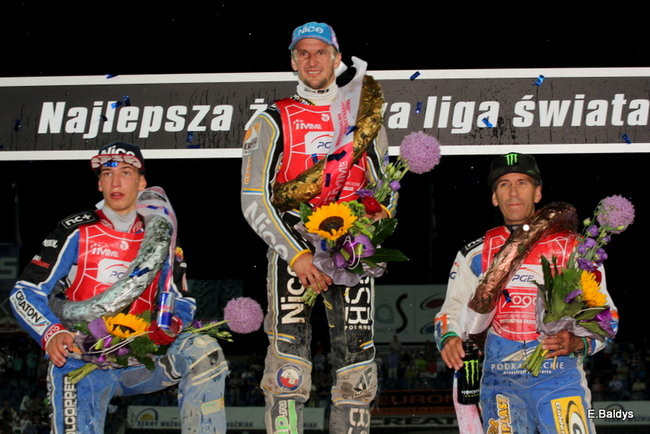 Niesamowity Łaguta (zdjęcia)