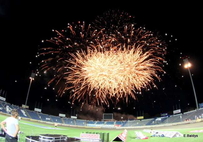 Niesamowity Łaguta (zdjęcia)