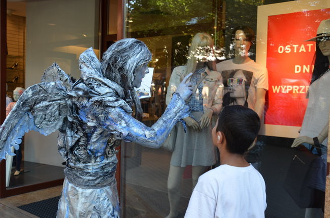 Wiadomość z przeszłości (zdjęcia)