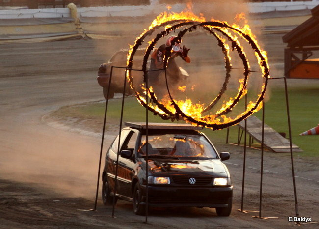 Fruwali nad Smokiem (zdjęcia)