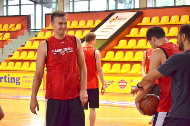 Koszykarze szykują się do walki (zdjęcia)