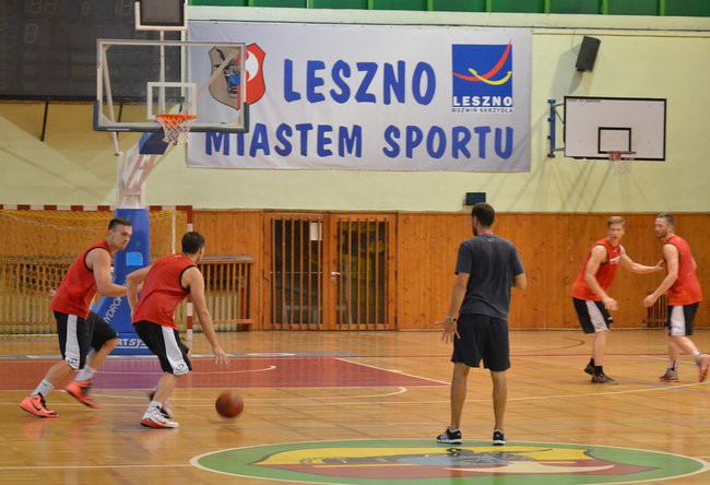 Koszykarze szykują się do walki (zdjęcia)