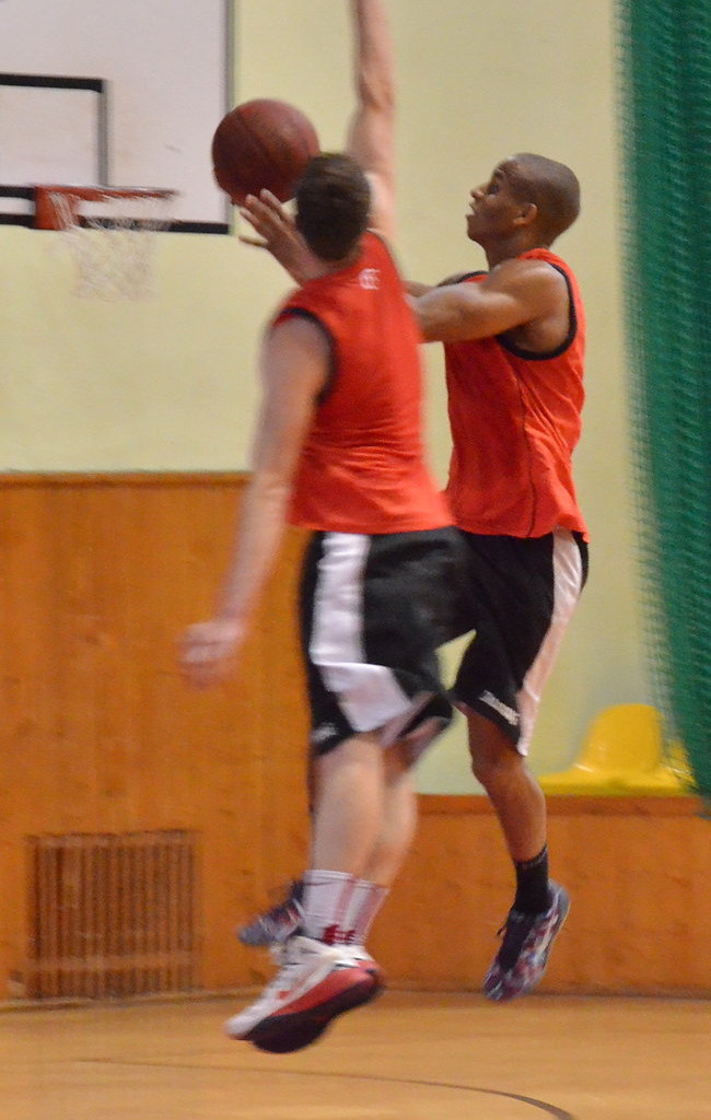 Koszykarze szykują się do walki (zdjęcia)