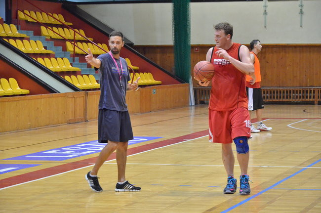 Koszykarze szykują się do walki (zdjęcia)