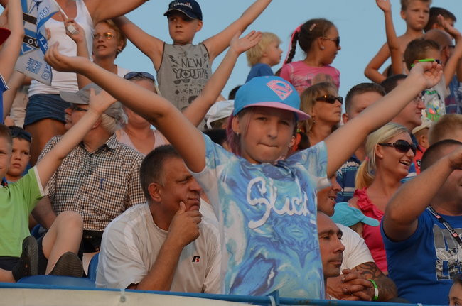 Kibice ponieśli Byki do triumfu (zdjęcia)