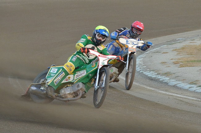 Kibice ponieśli Byki do triumfu (zdjęcia)