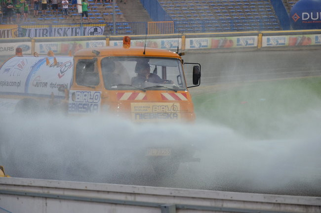 Kibice ponieśli Byki do triumfu (zdjęcia)