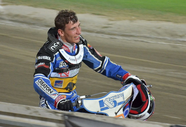 Kibice ponieśli Byki do triumfu (zdjęcia)