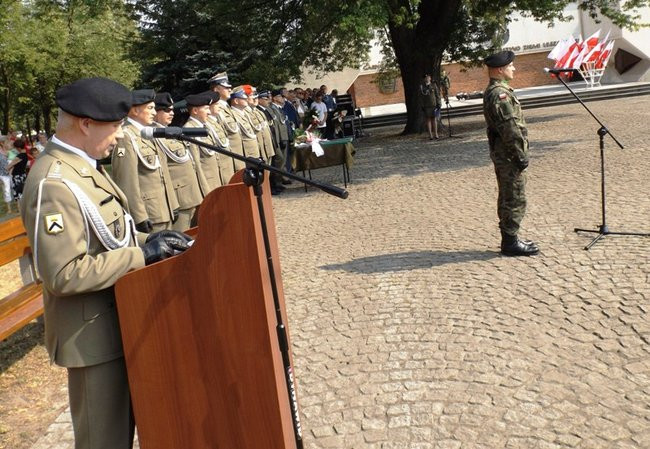 Święto Wojska Polskiego w Lesznie (zdjęcia)