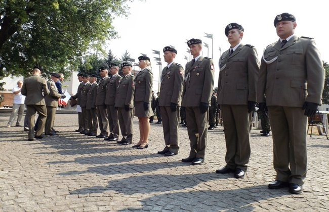 Święto Wojska Polskiego w Lesznie (zdjęcia)