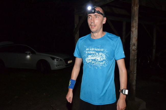 Nocny jubileusz Parkrunu Leszno (zdjęcia)