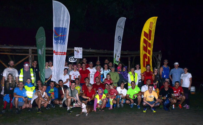 Nocny jubileusz Parkrunu Leszno (zdjęcia)