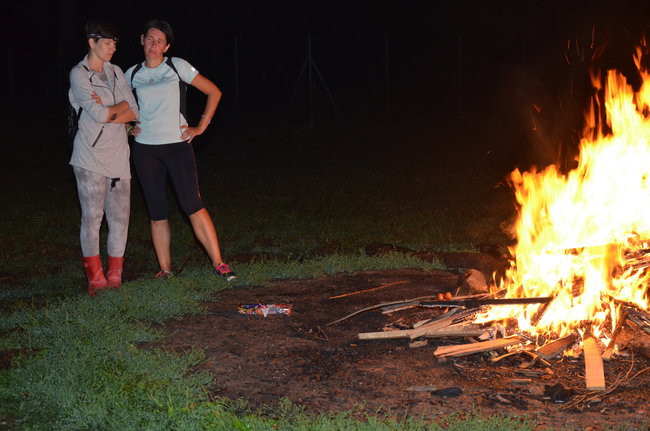 Nocny jubileusz Parkrunu Leszno (zdjęcia)