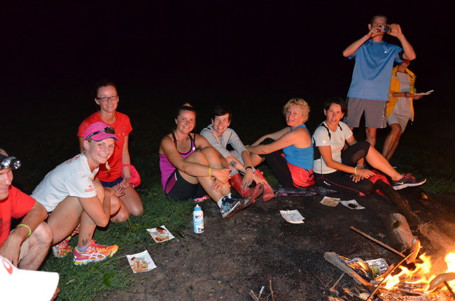 Nocny jubileusz Parkrunu Leszno (zdjęcia)