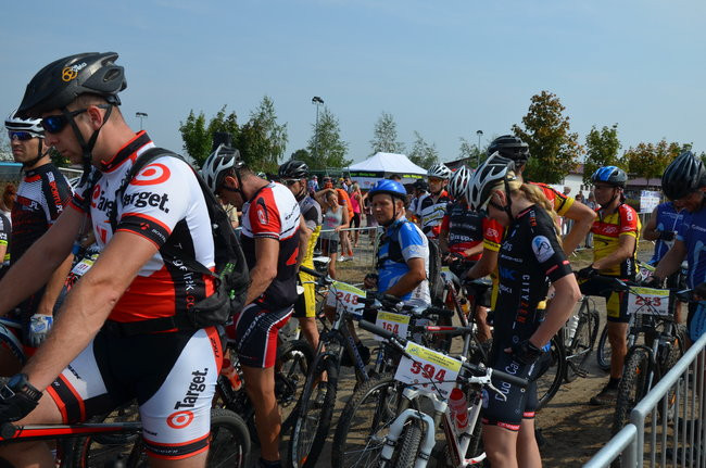 Policyjny Maraton w Przybyszewie (zdjęcia)