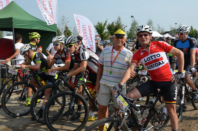 Policyjny Maraton w Przybyszewie (zdjęcia)