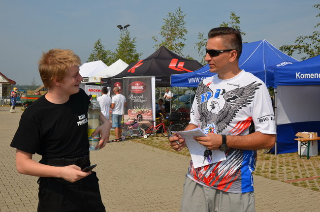 Policyjny Maraton w Przybyszewie (zdjęcia)