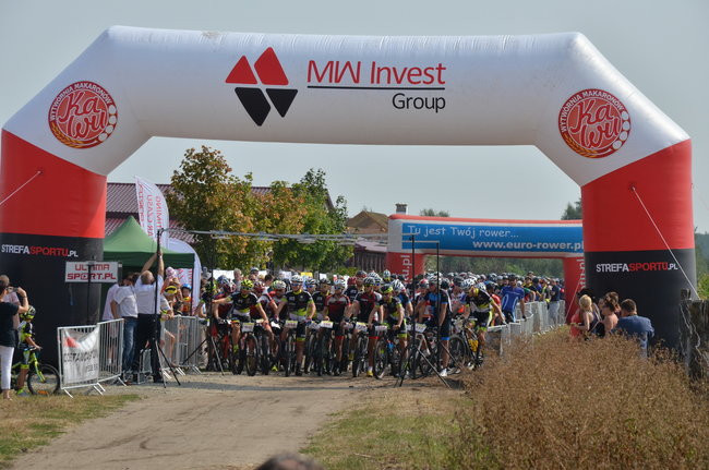 Policyjny Maraton w Przybyszewie (zdjęcia)