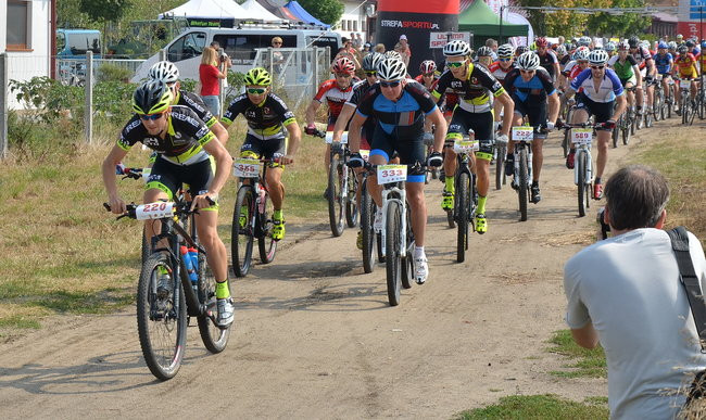 Policyjny Maraton w Przybyszewie (zdjęcia)