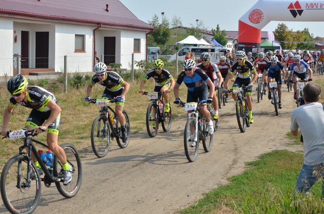 Policyjny Maraton w Przybyszewie (zdjęcia)