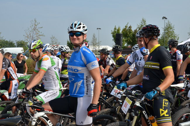 Policyjny Maraton w Przybyszewie (zdjęcia)