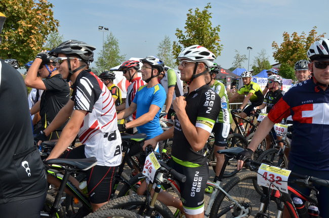 Policyjny Maraton w Przybyszewie (zdjęcia)