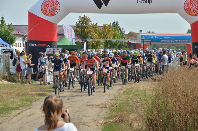 Policyjny Maraton w Przybyszewie (zdjęcia)