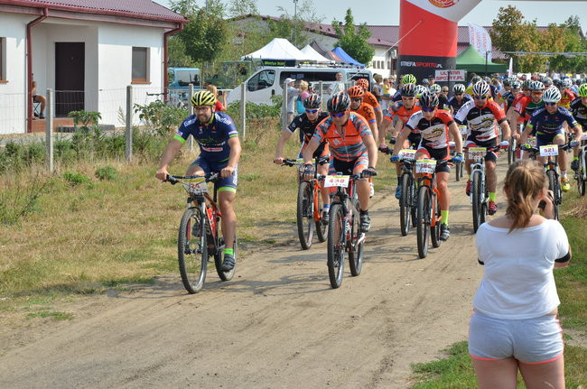 Policyjny Maraton w Przybyszewie (zdjęcia)
