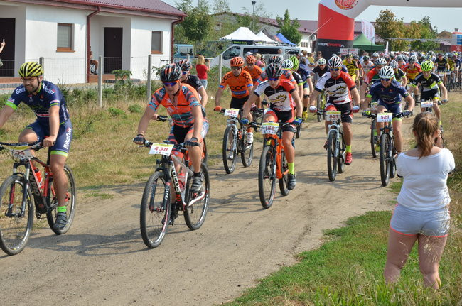 Policyjny Maraton w Przybyszewie (zdjęcia)