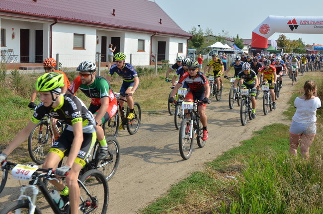 Policyjny Maraton w Przybyszewie (zdjęcia)