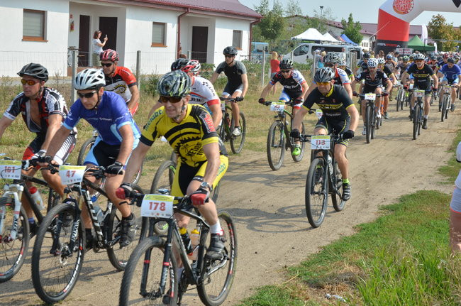 Policyjny Maraton w Przybyszewie (zdjęcia)