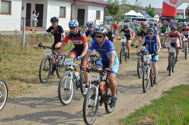 Policyjny Maraton w Przybyszewie (zdjęcia)