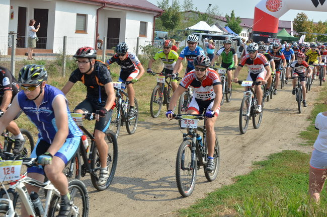 Policyjny Maraton w Przybyszewie (zdjęcia)