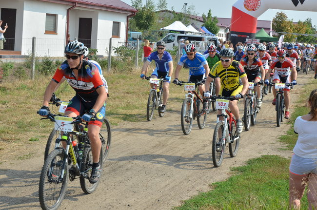 Policyjny Maraton w Przybyszewie (zdjęcia)